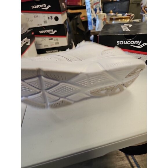 SAUCONY MEN'S GUIDE METRO LE Size 12M White LEATHER UPPER New - Picture 5 of 7